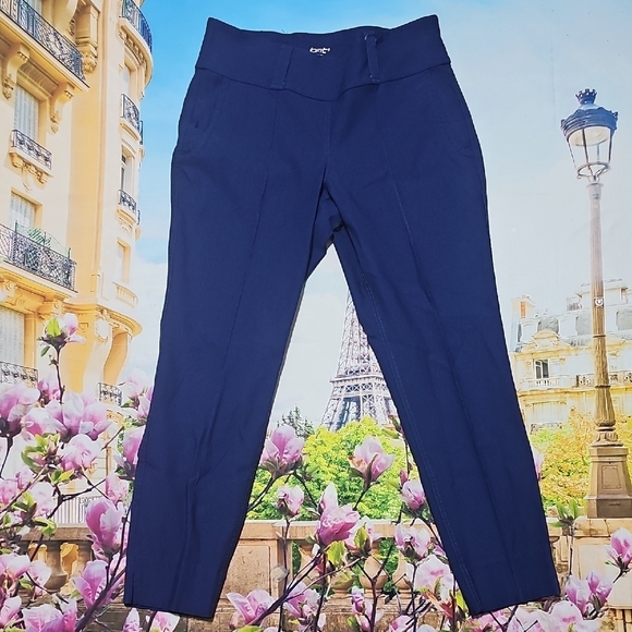 Jofit Crop Blue Ankle Pleated Pants Size‎ Small - Picture 2 of 4